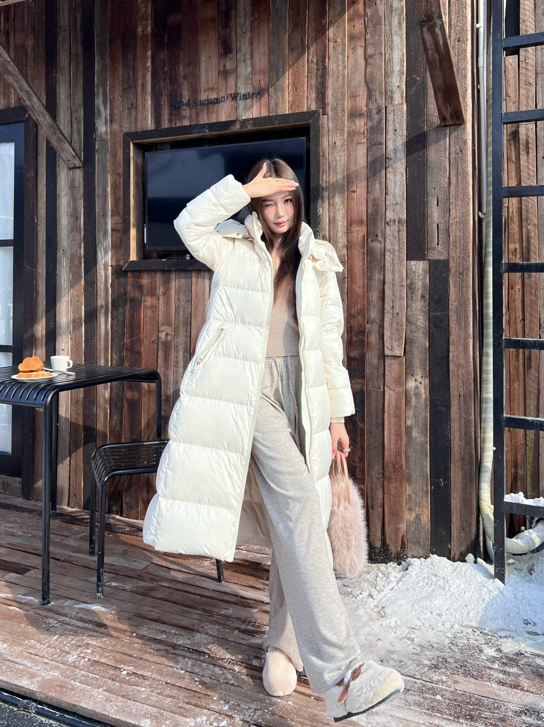 Bur 25fw donw coat