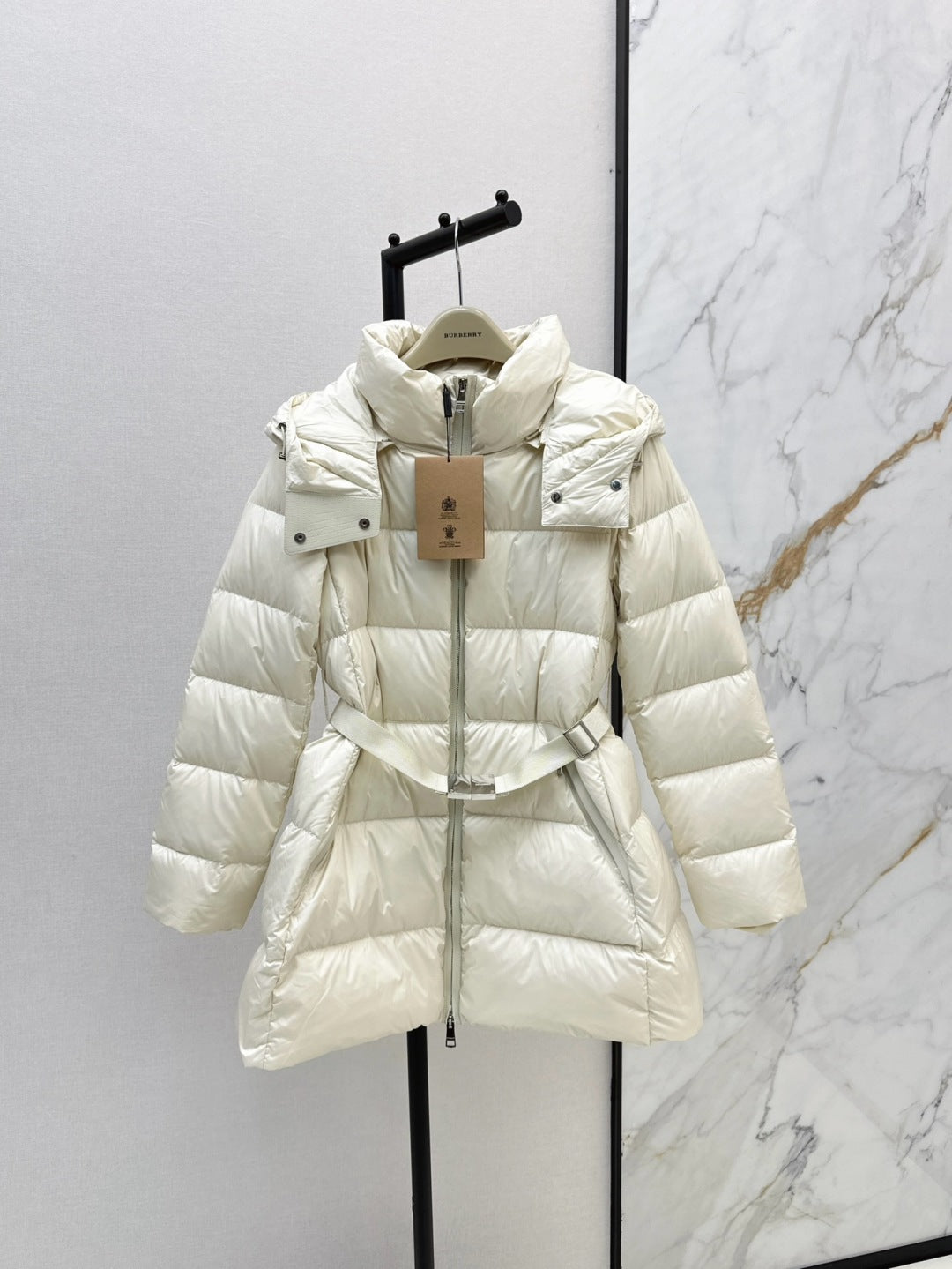Bur 25fw down jacket