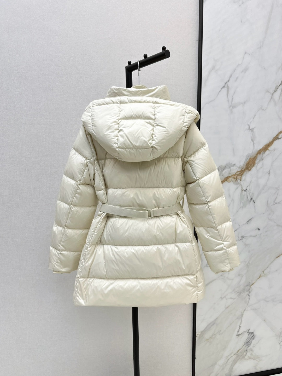 Bur 25fw down jacket