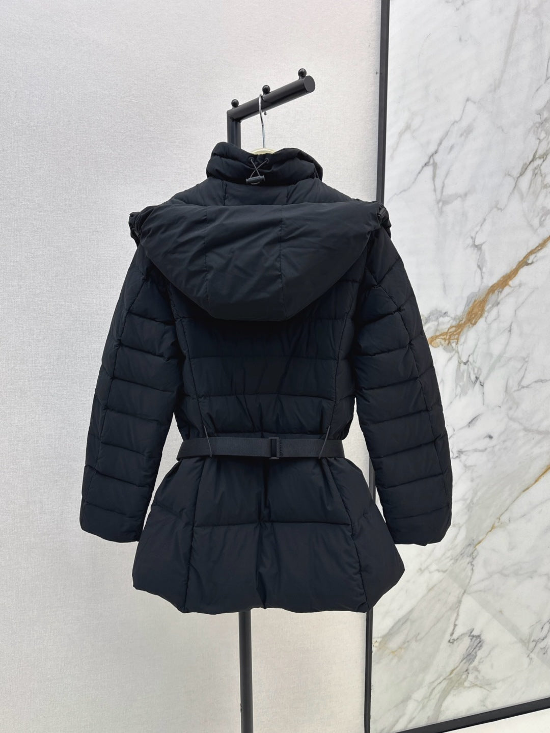 Bur 25fw down jacket