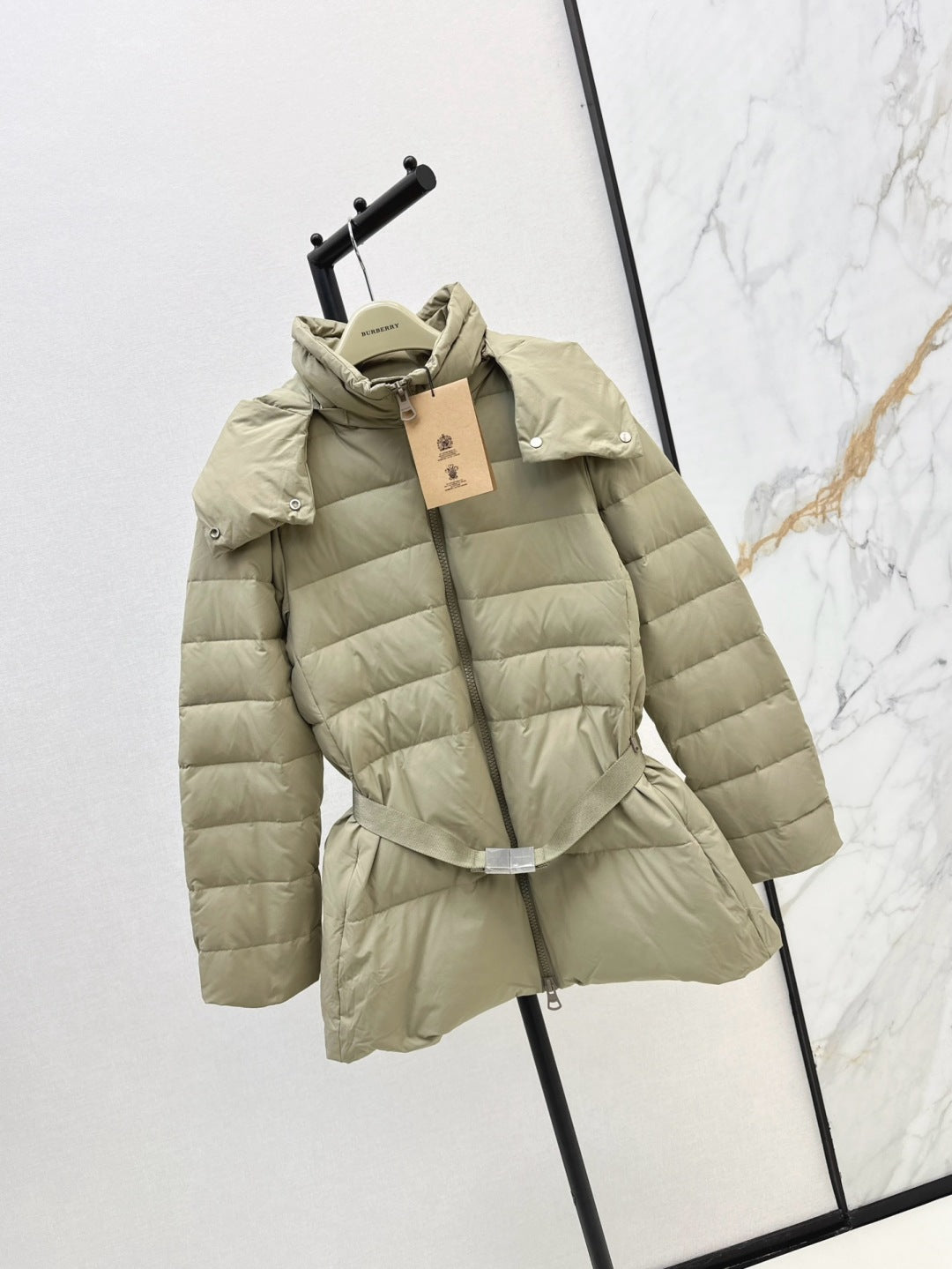 Bur 25fw down jacket