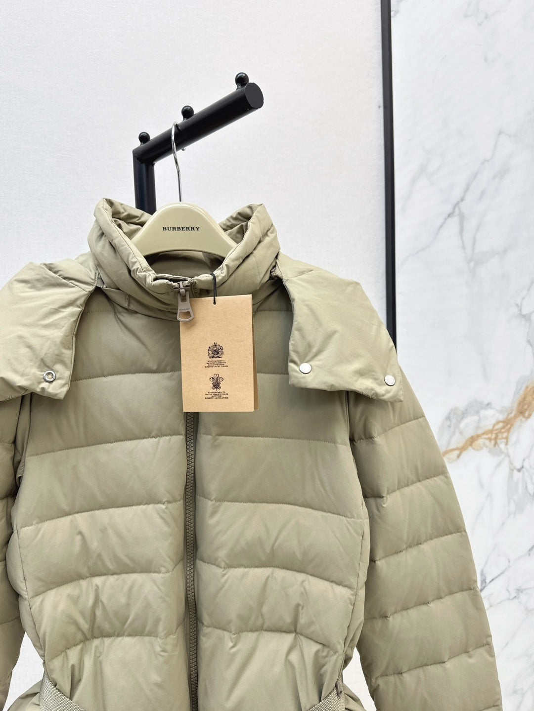 Bur 25fw down jacket