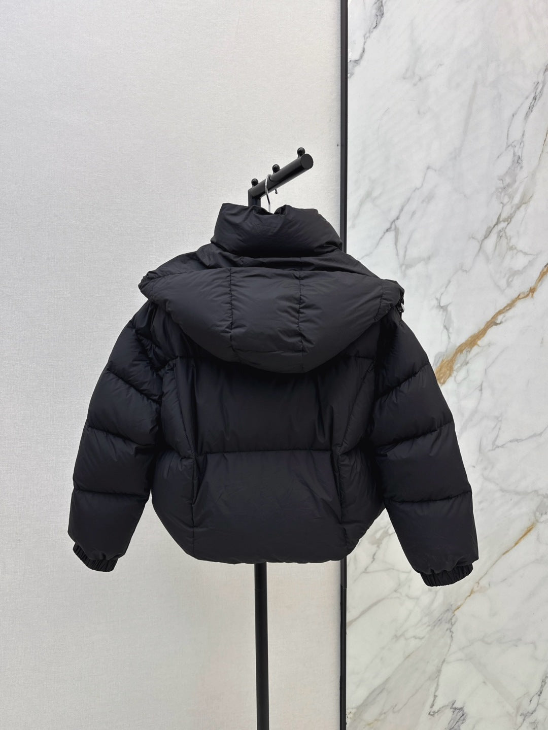 Pra 25fw down jacket
