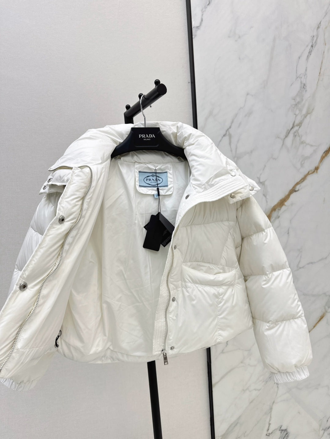 Pra 25fw down jacket