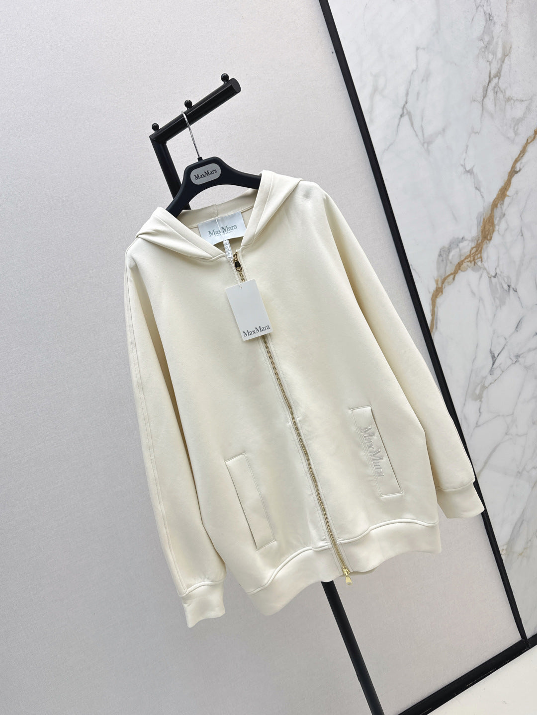 Lo 25fw hoodie