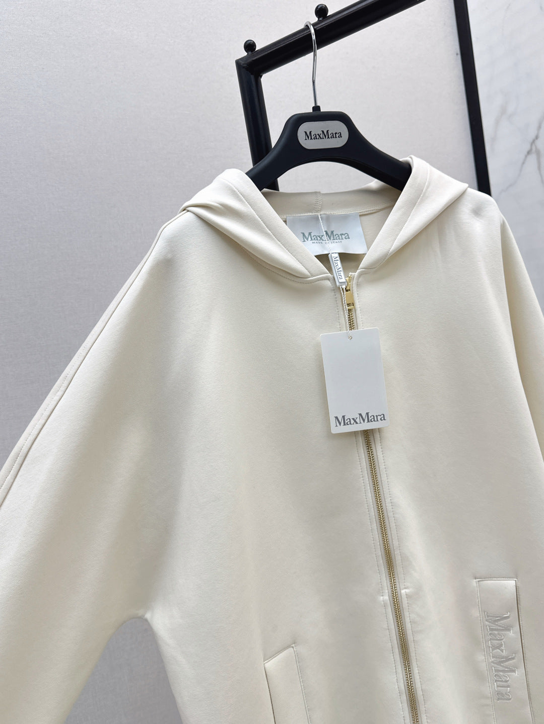 Lo 25fw hoodie