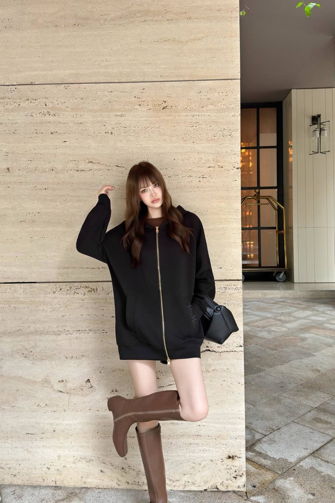 Lo 25fw hoodie