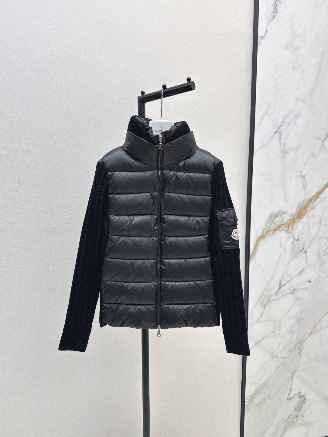 Mon 25fw donw jacket