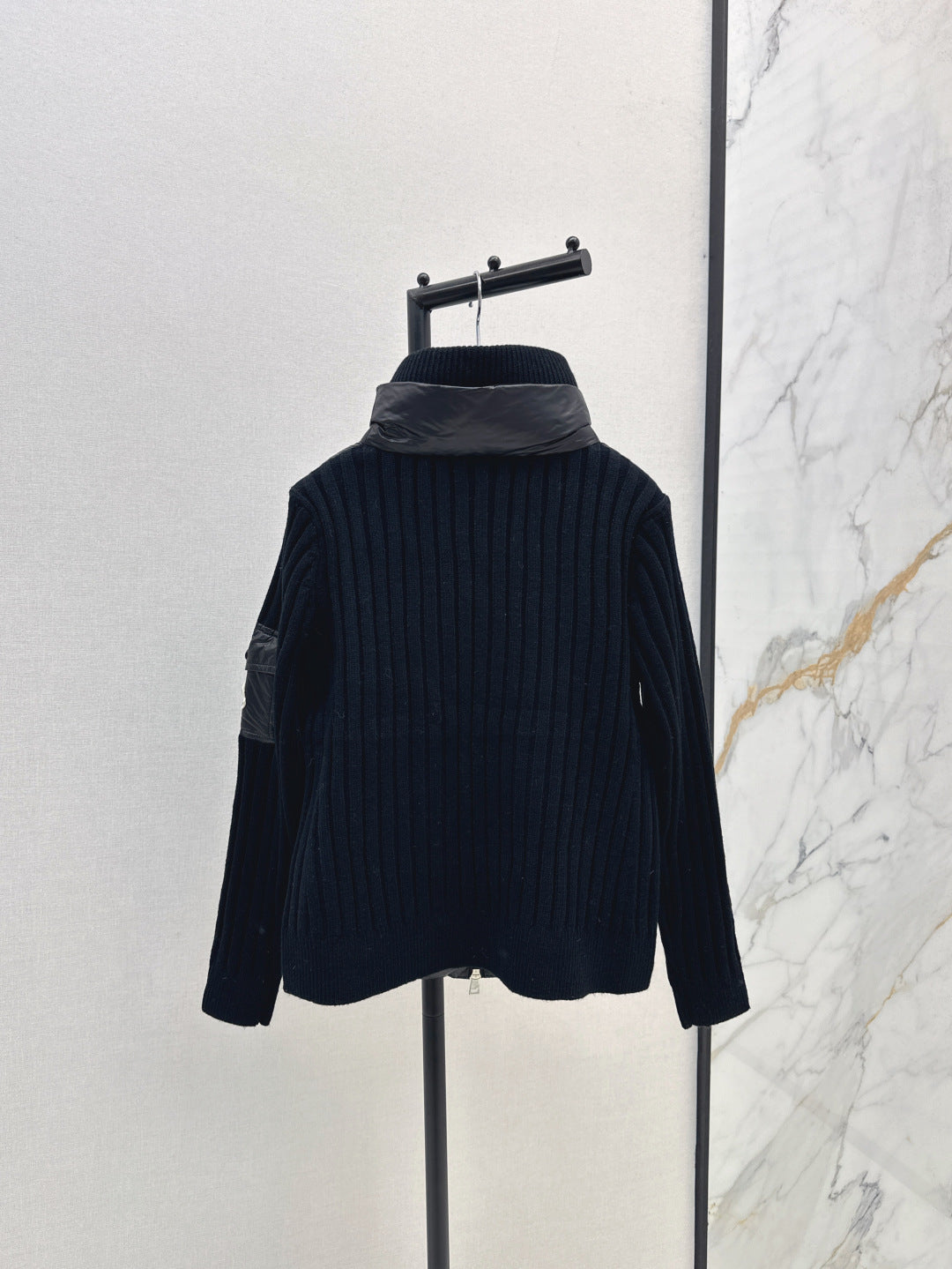 Mon 25fw donw jacket