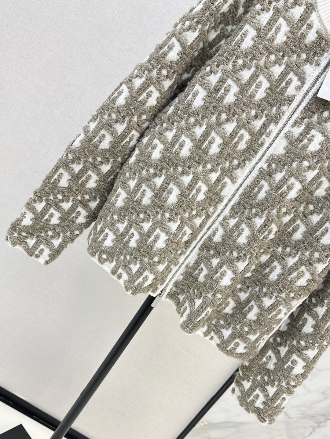 D 25fw sweater