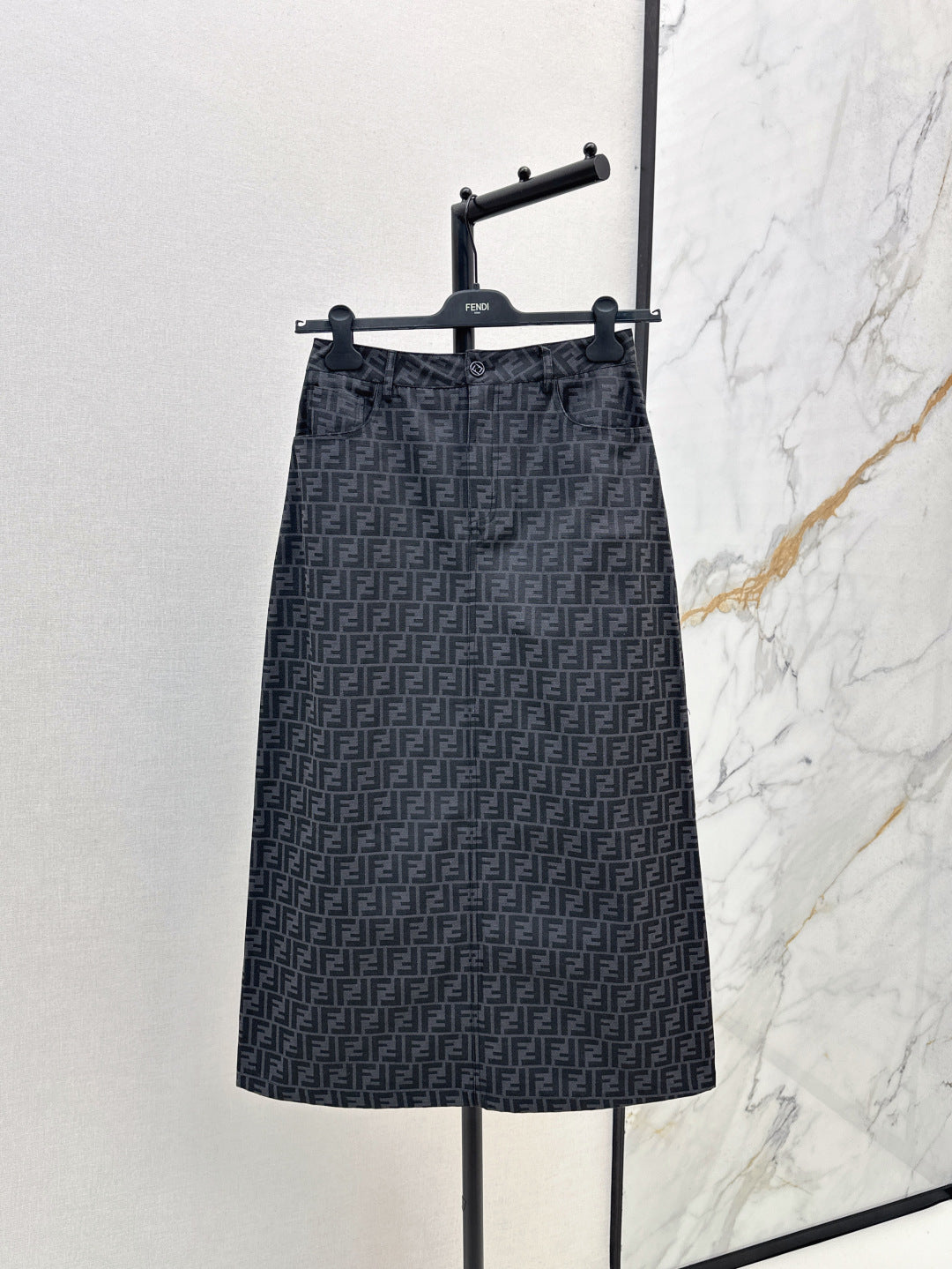 F 25fw jacquard skirt