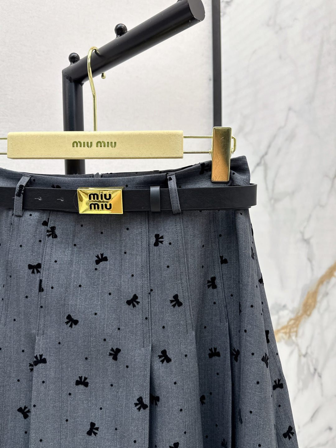 M 25fw jacquard skirt
