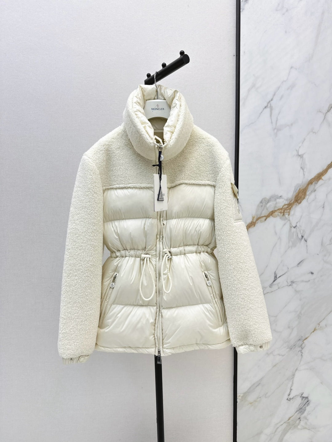 Mon 25fw down jacket