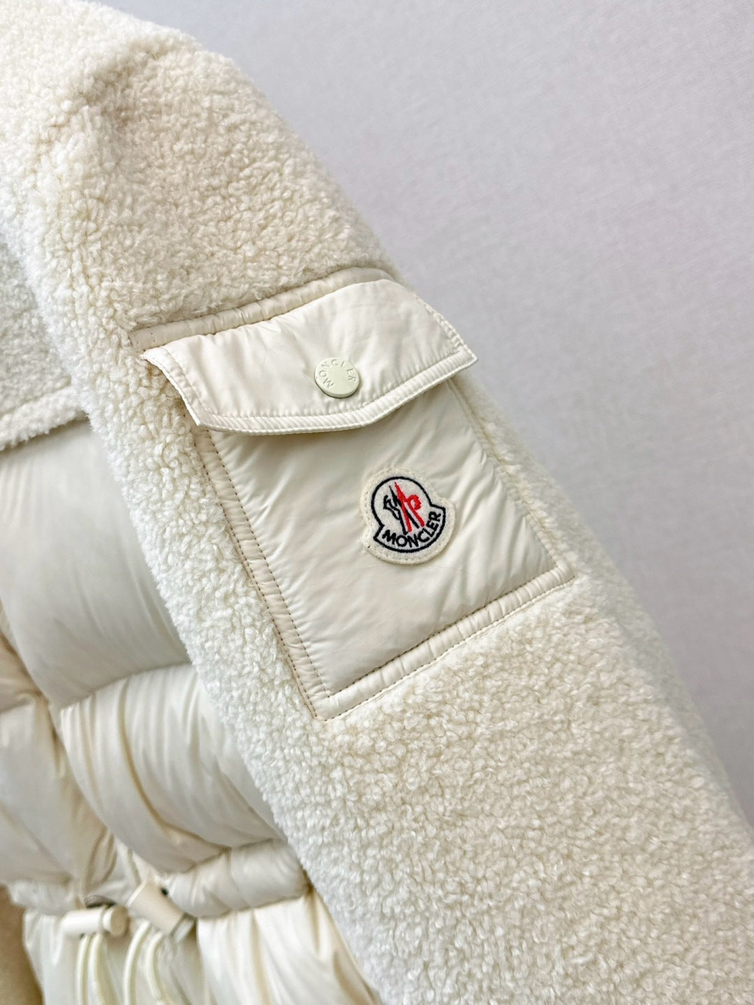 Mon 25fw down jacket