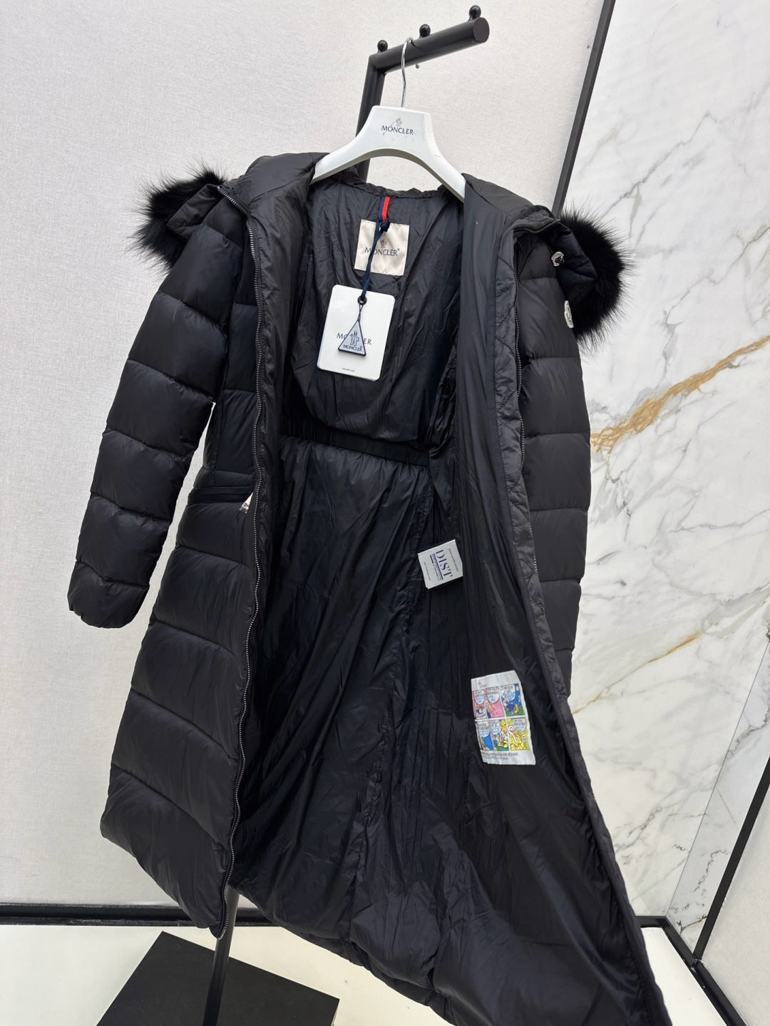 Mon 25fw down jacket