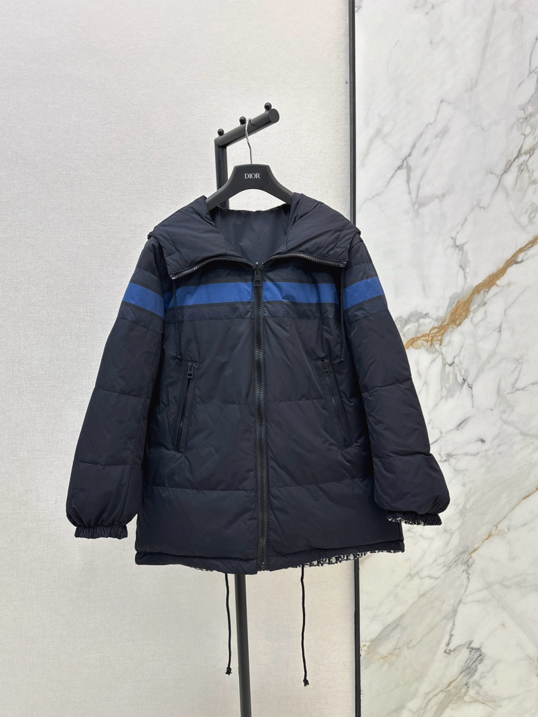 D 24fw reversible down jacket