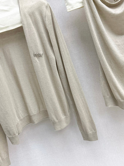 M 25fw knitted set