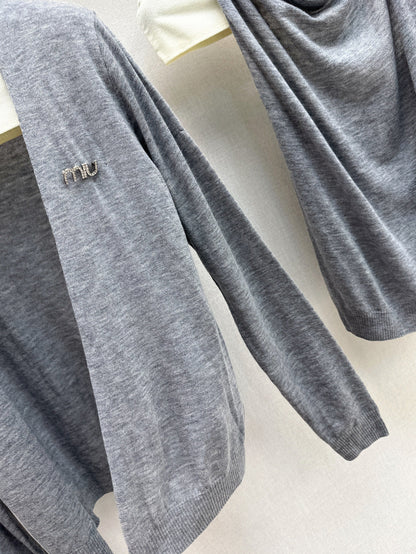M 25fw knitted set
