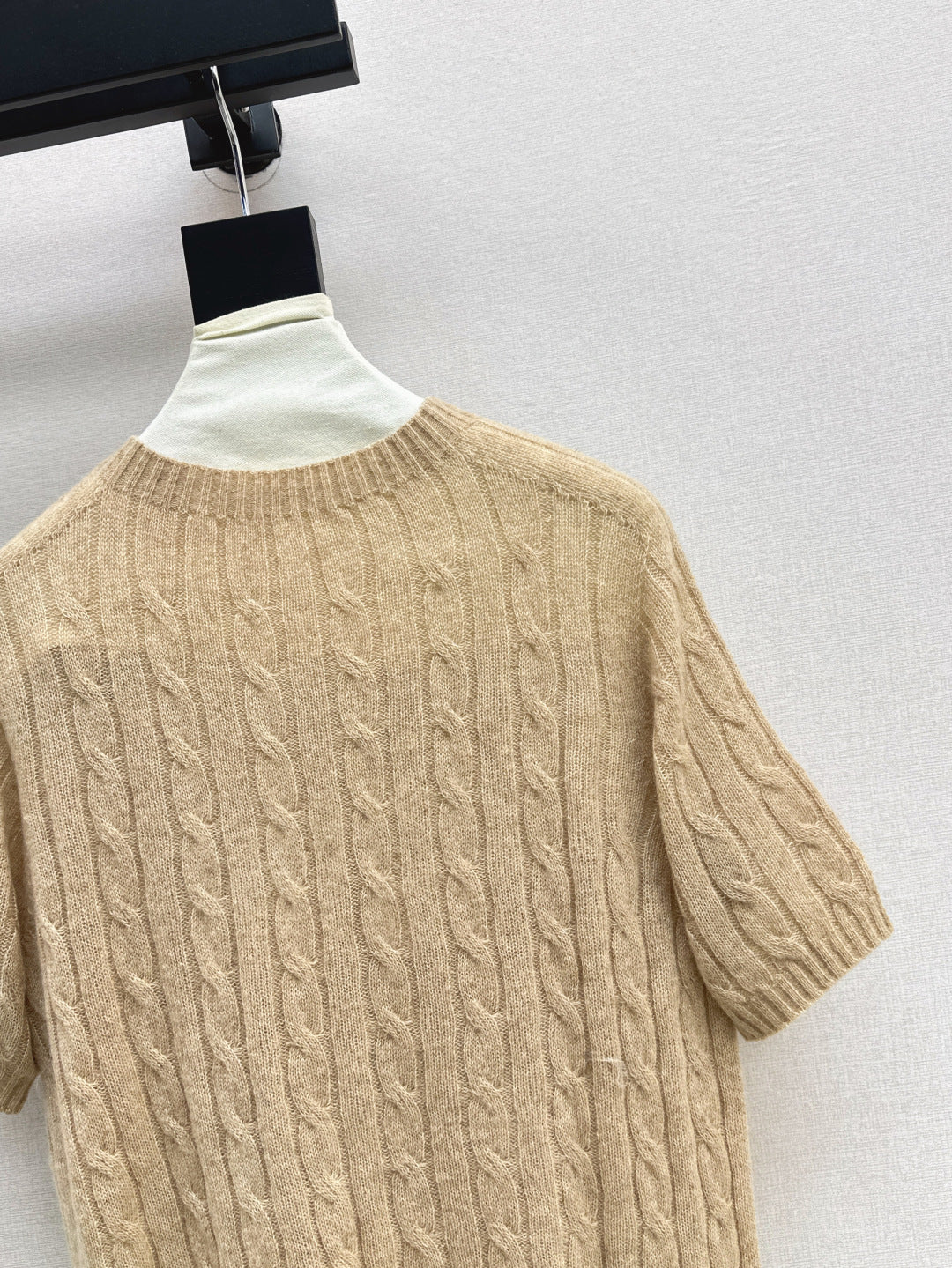 D 25fw knitted sweater