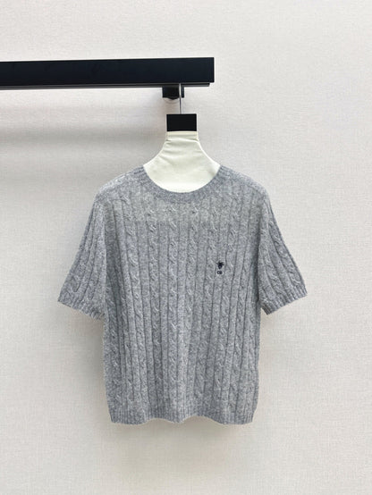 D 25fw knitted sweater