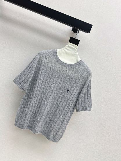 D 25fw knitted sweater