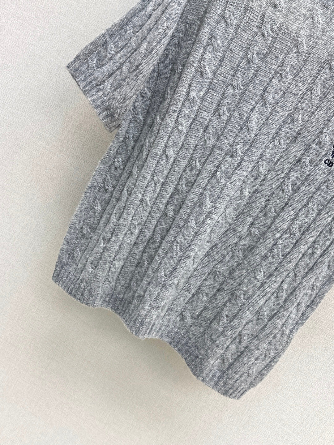 D 25fw knitted sweater