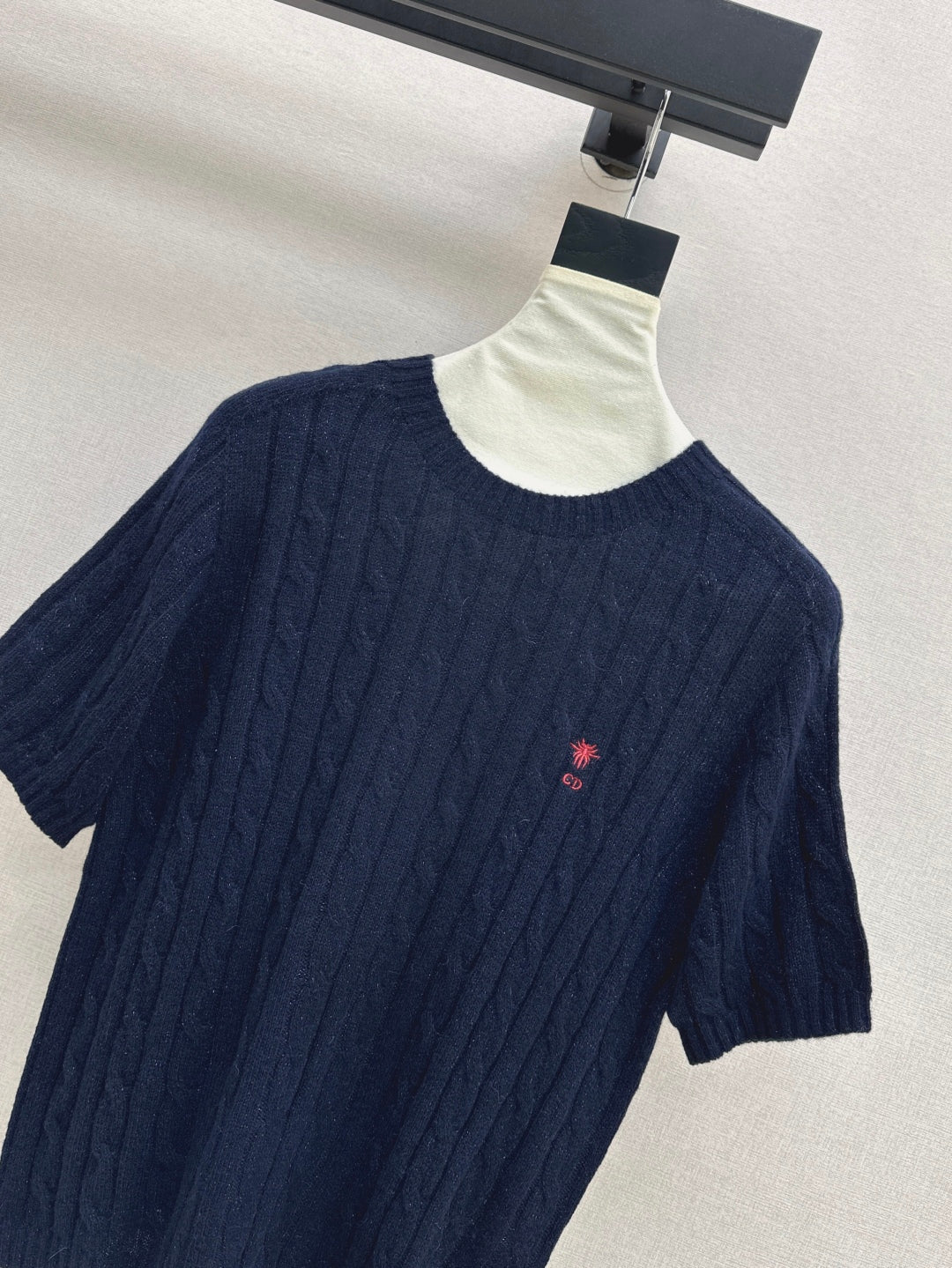 D 25fw knitted sweater