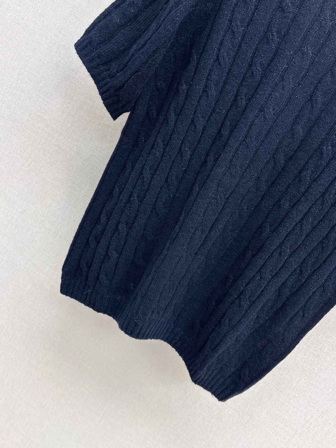 D 25fw knitted sweater