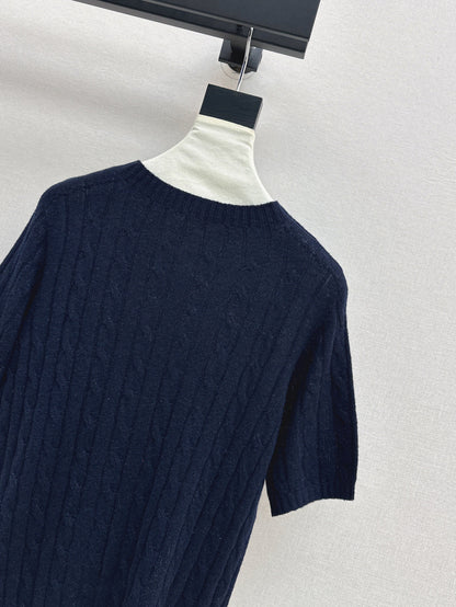 D 25fw knitted sweater