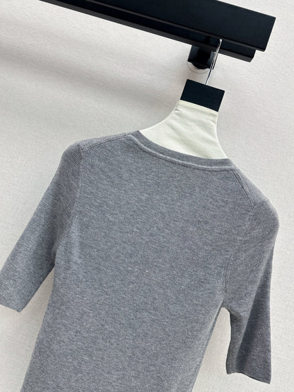 Loe 25fw knitted sweater