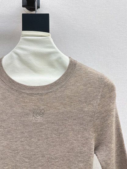 Loe 25fw knitted sweater