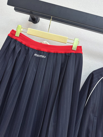 M 25fw pleated skirt