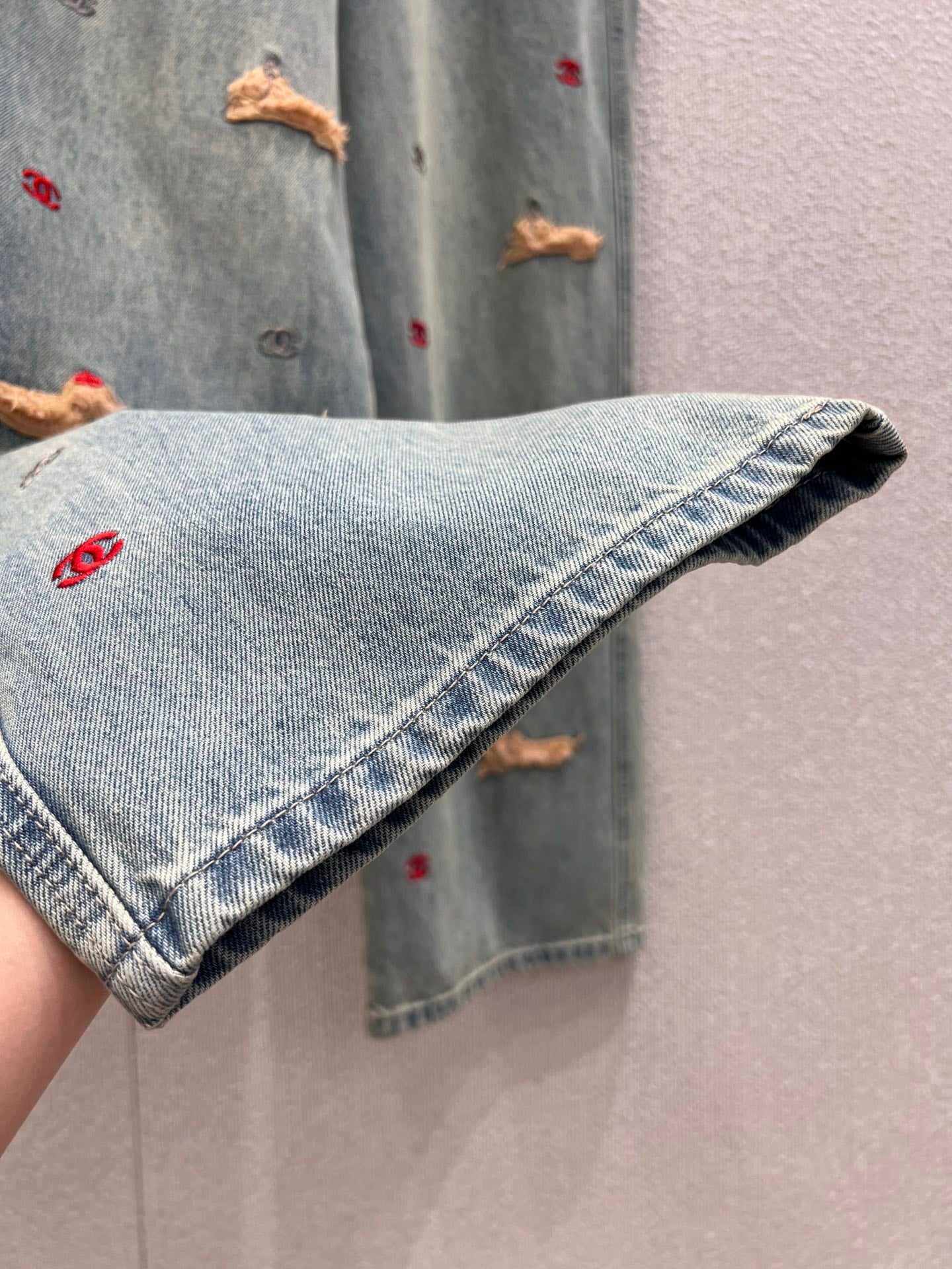 C 25fw 3D Animal Print Straight-Leg Denim Pants