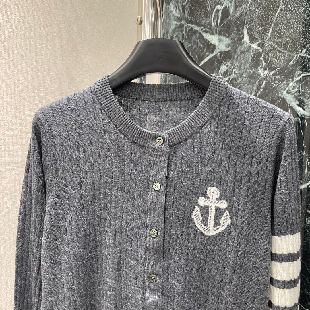 T 25fw wool knit cardigan