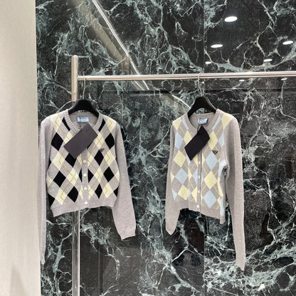 P 25fw diamond knit cardigan