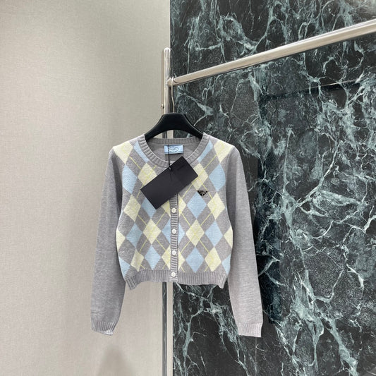 P 25fw diamond knit cardigan