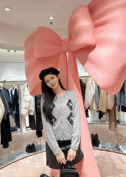 M 25fw diamond round neck knitted cardigan