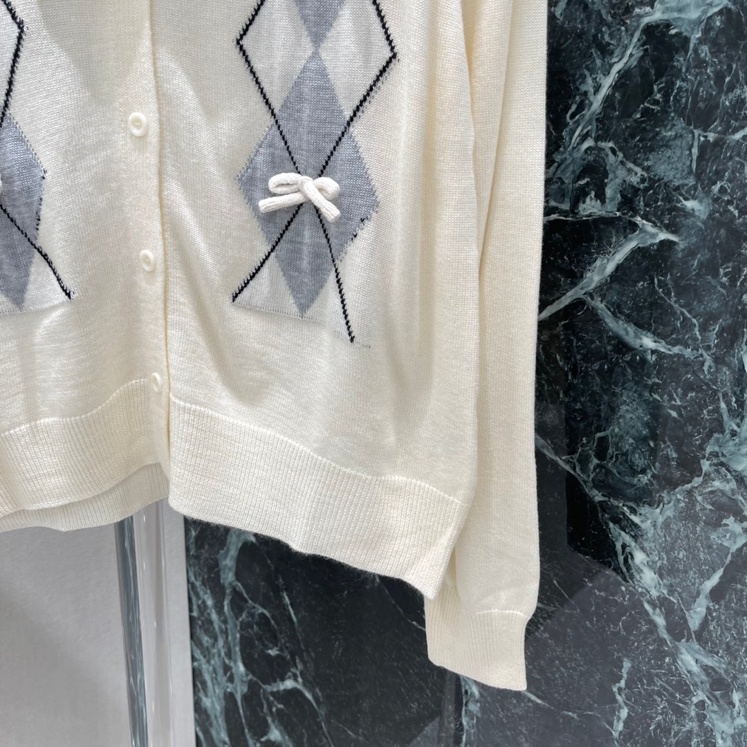 M 25fw diamond round neck knitted cardigan