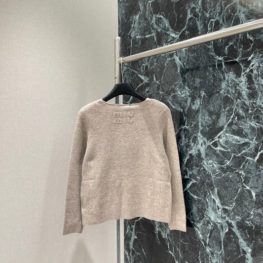 M 25fw crew neck knitted cardigan