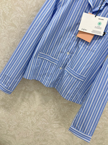 M 25 New Lapel Blue Striped Shirt