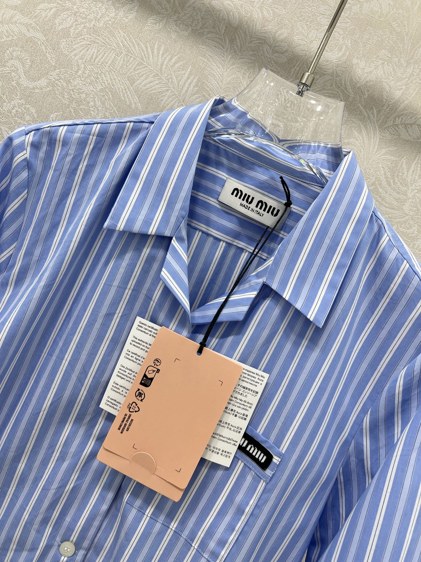 M 25 New Lapel Blue Striped Shirt