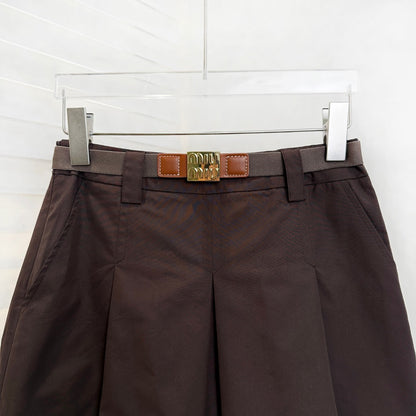 M 25 Brown skirt