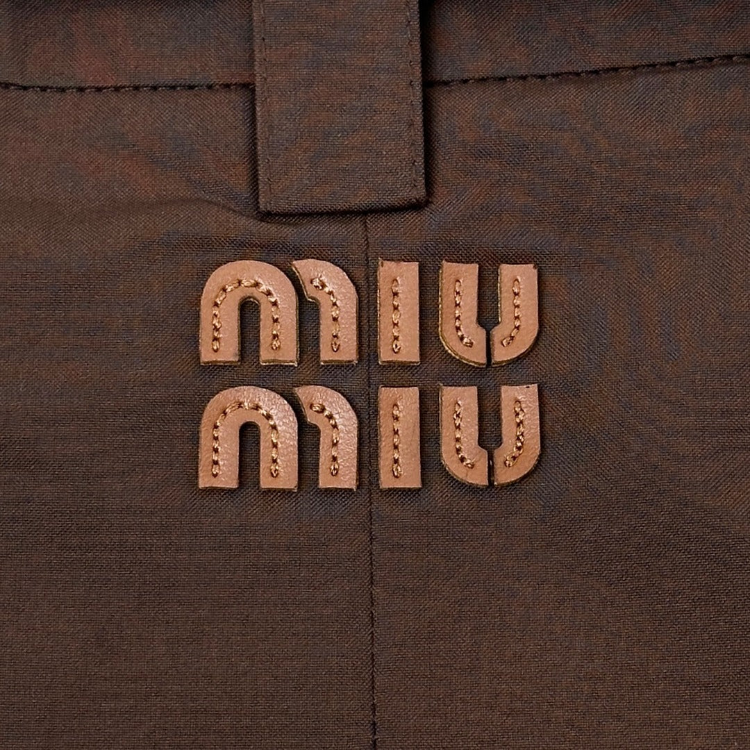 M 25 Brown skirt