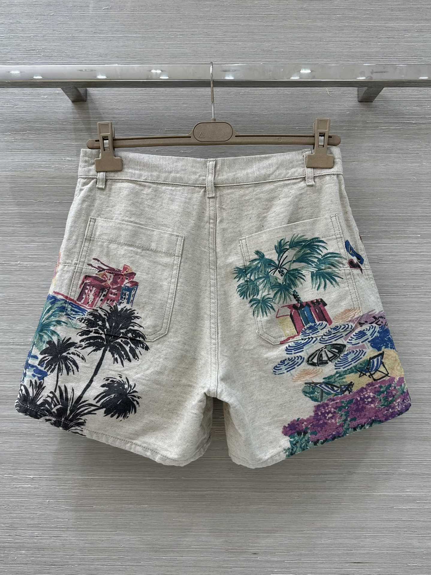 D 25 Souvenir City Limited Edition Denim Vest and Shorts Set