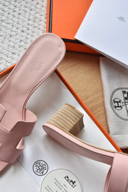 He 25 High-heeled leather sandals (4.5cm)