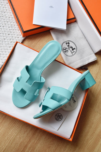 He 25 High-heeled leather sandals (4.5cm)
