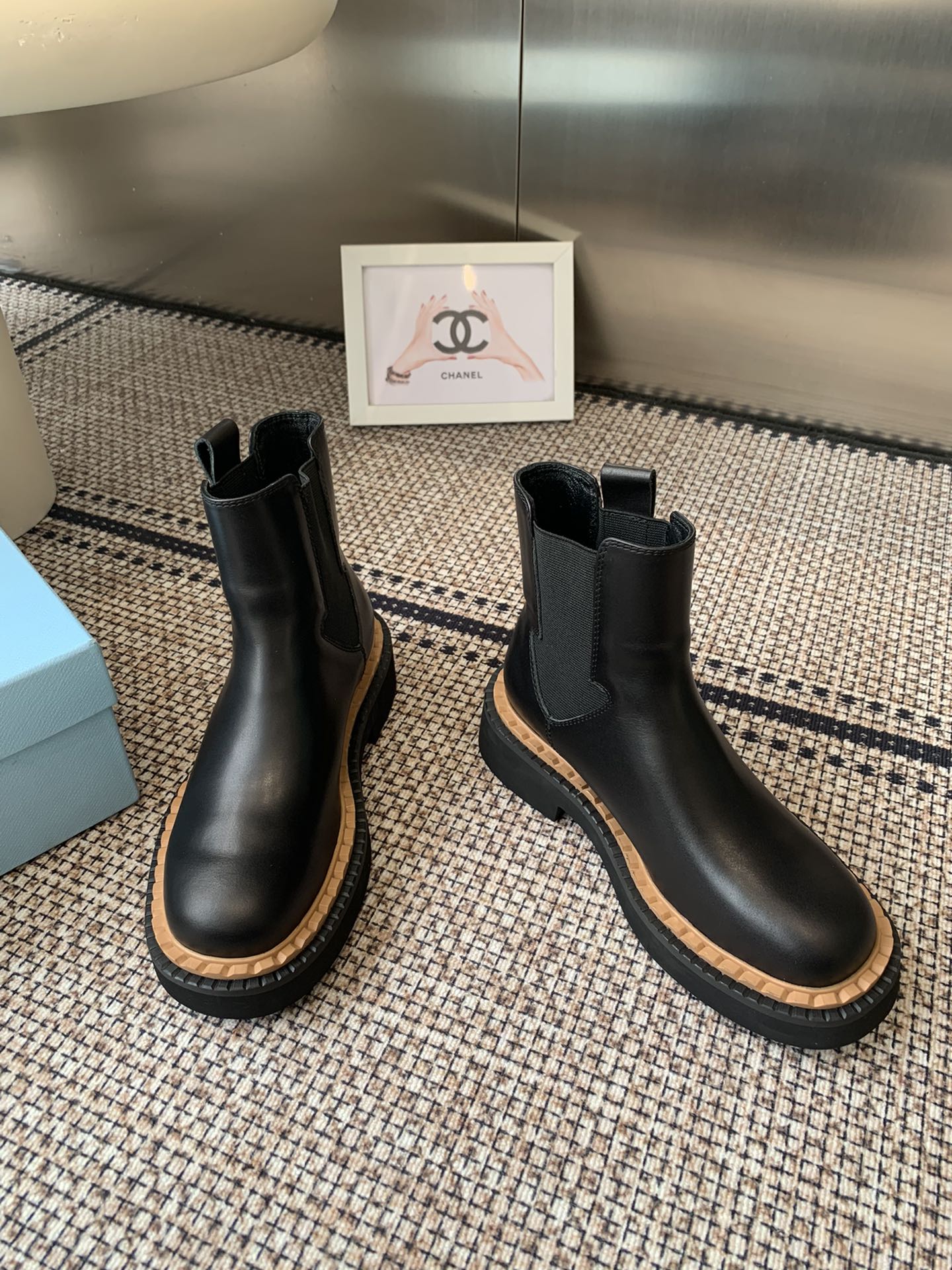 Pra 25fw Classic matte black triangle ankle boots