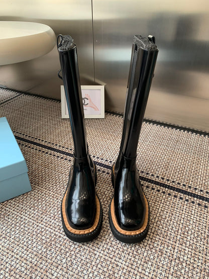 Pra 25fw Classic matte black triangle boots