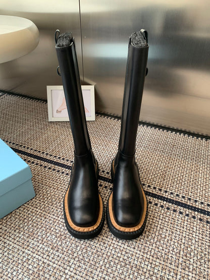 Pra 25fw Classic glossy black triangle boots