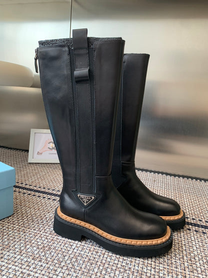 Pra 25fw Classic glossy black triangle boots